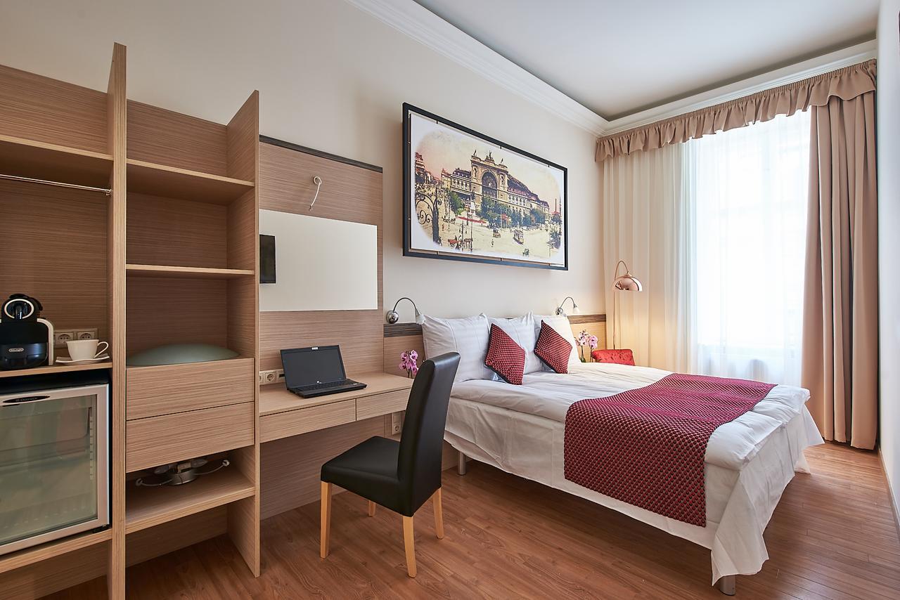 Lion Premium Hotel Budapest Eksteriør bilde
