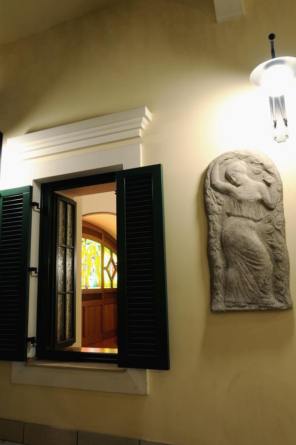 Lion Premium Hotel Budapest Eksteriør bilde